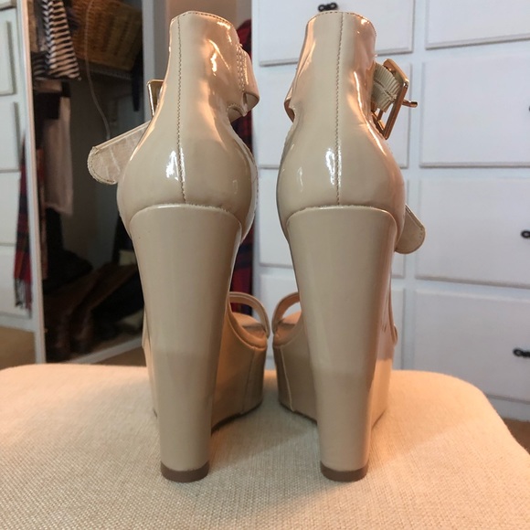 Steve Madden nude wedge - Picture 4 of 8